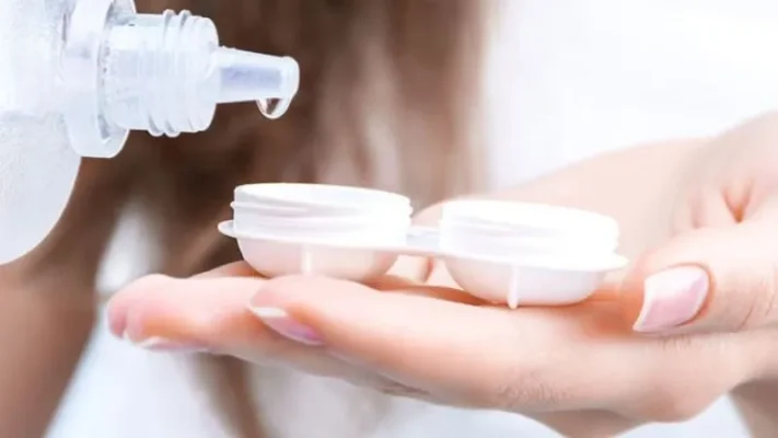 Lưu ý khi sử dụng kính áp tròng